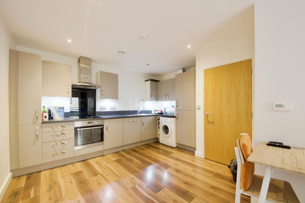 1 bed Apartment