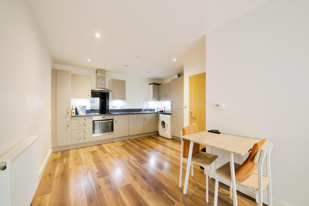 1 bed Apartment