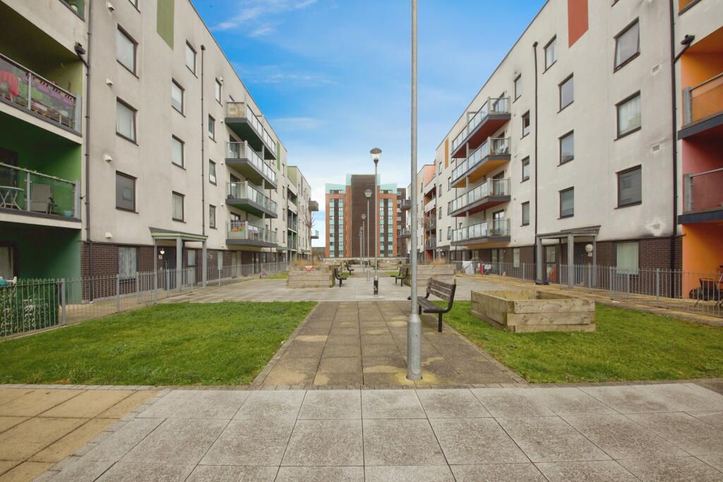 1 bed Apartment