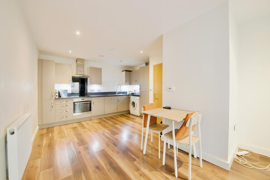 1 bed Apartment