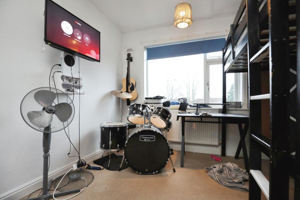3 bed Terraced