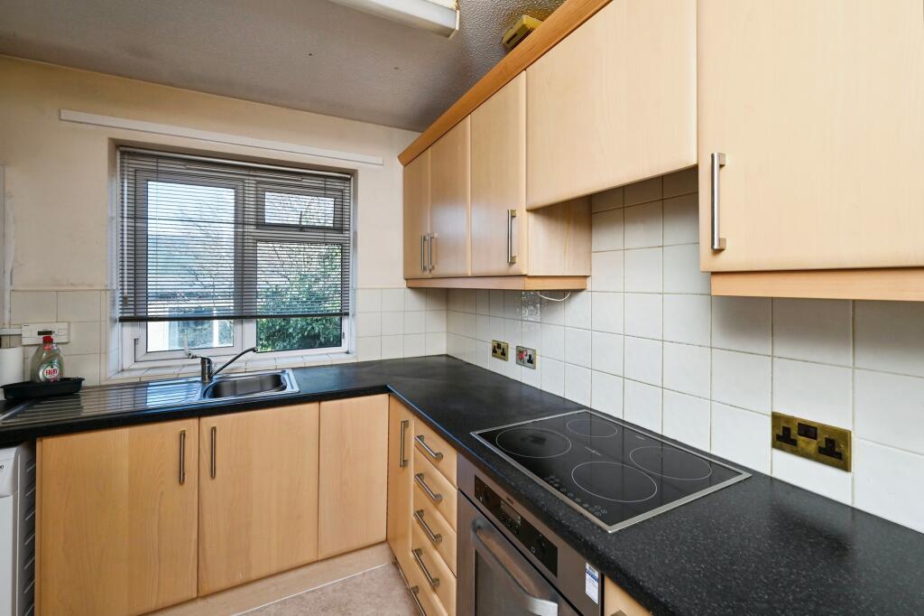 2 bed Retirement Property