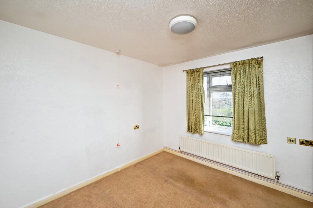 2 bed Retirement Property
