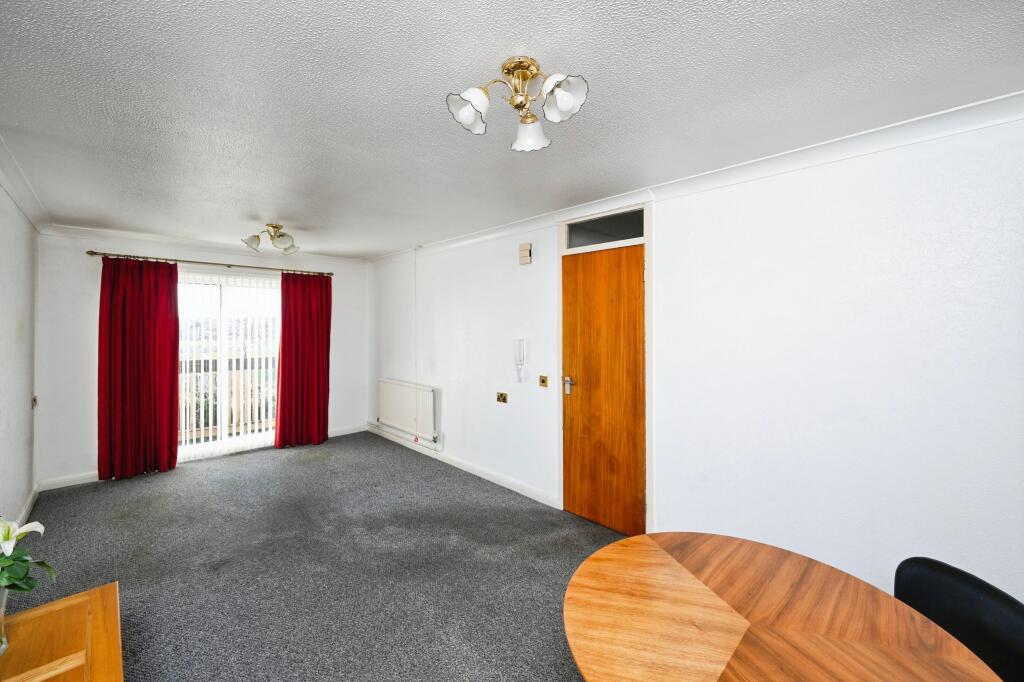 2 bed Retirement Property