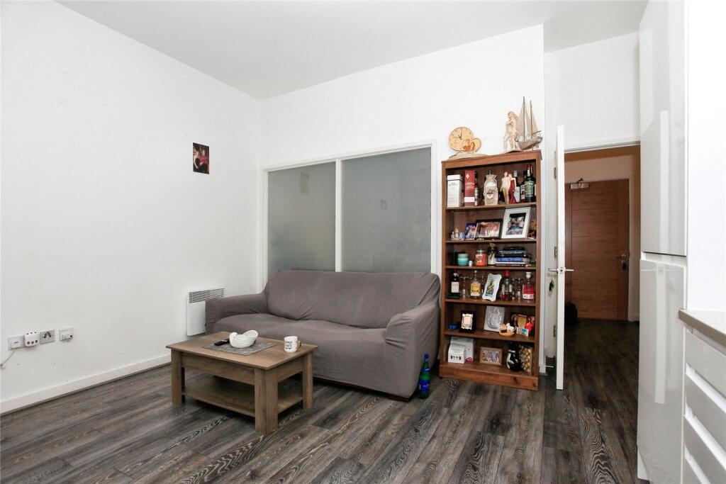 2 bed Apartment