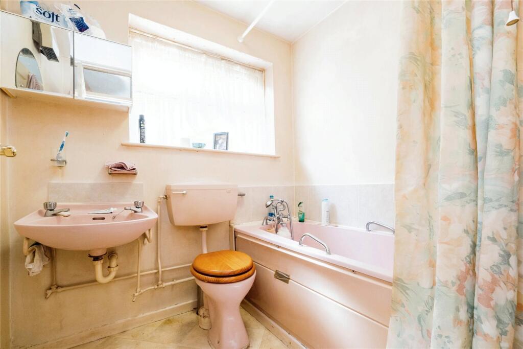 2 bed Ground Maisonette