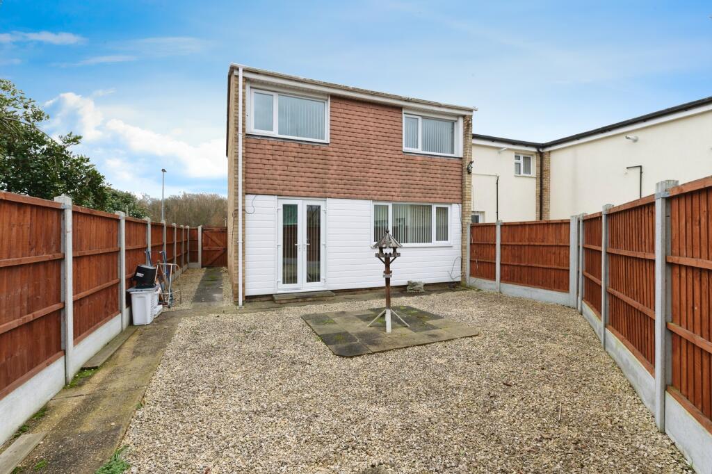 3 bed End of Terrace