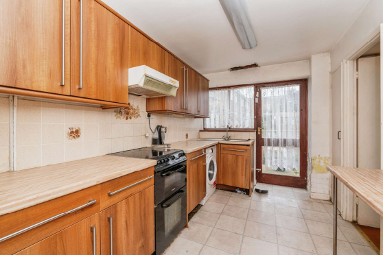 3 bed Terraced