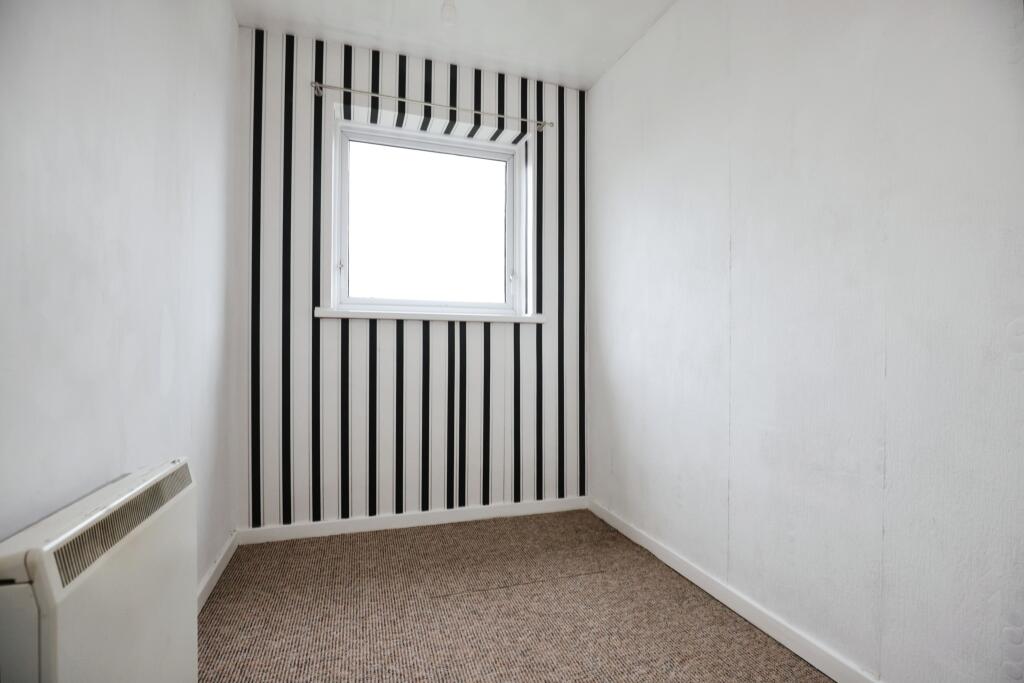 3 bed Maisonette