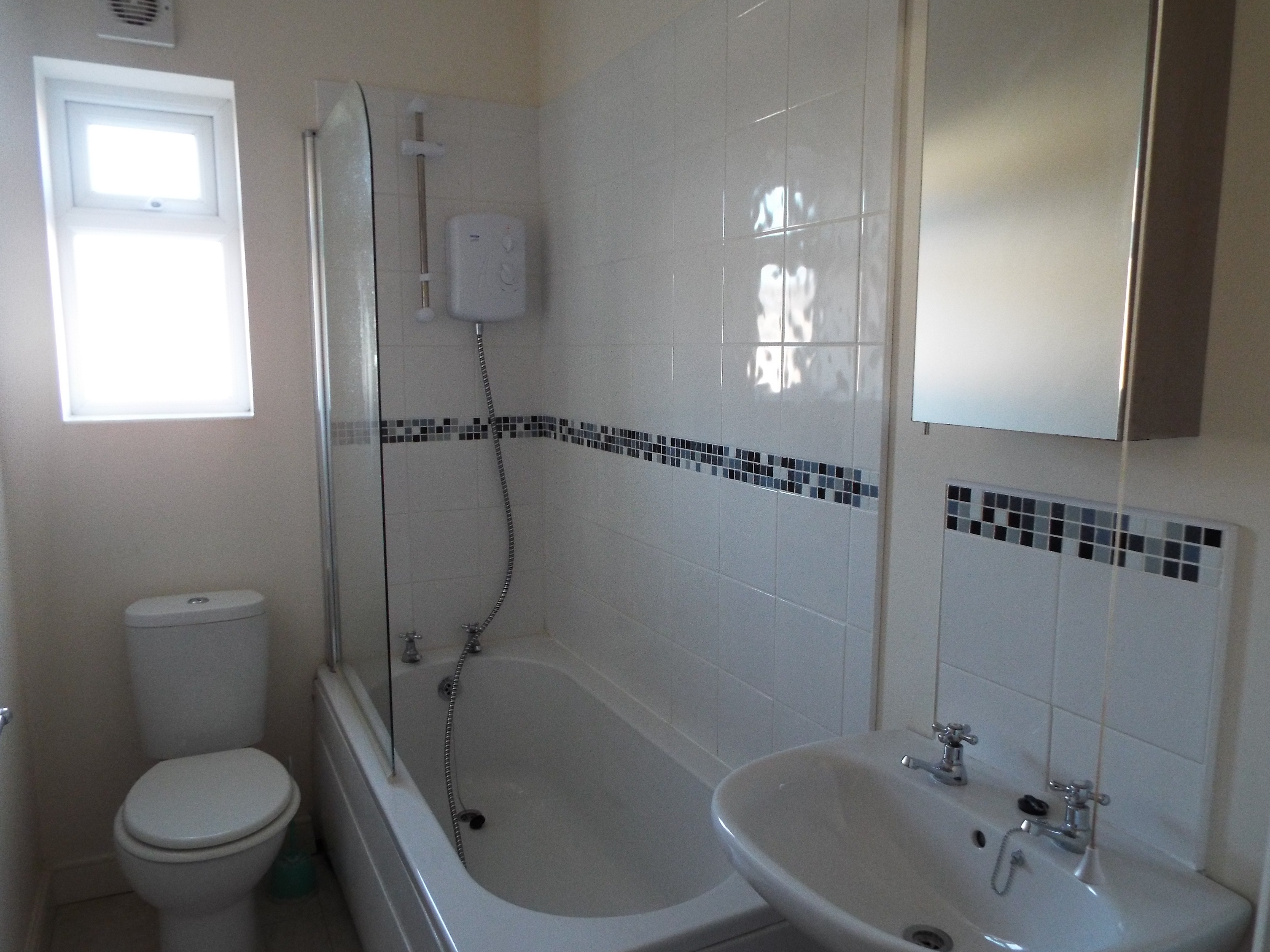 2 bed Terraced