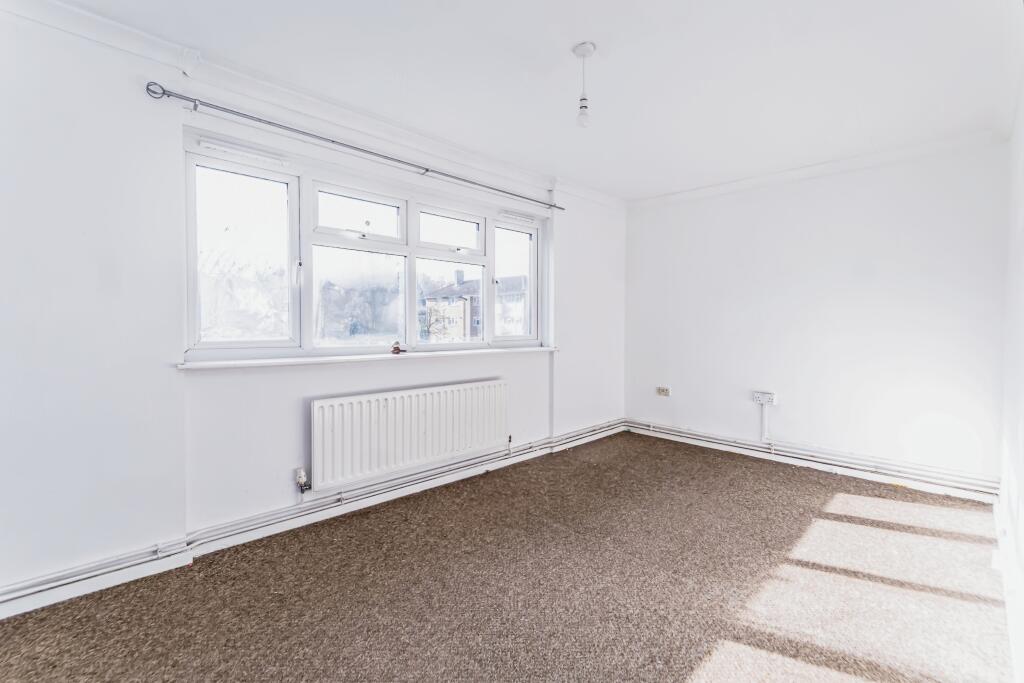 3 bed Apartment