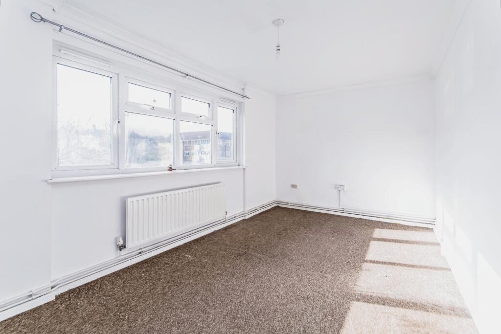 3 bed Apartment
