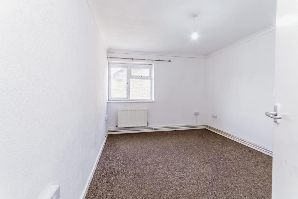 3 bed Apartment