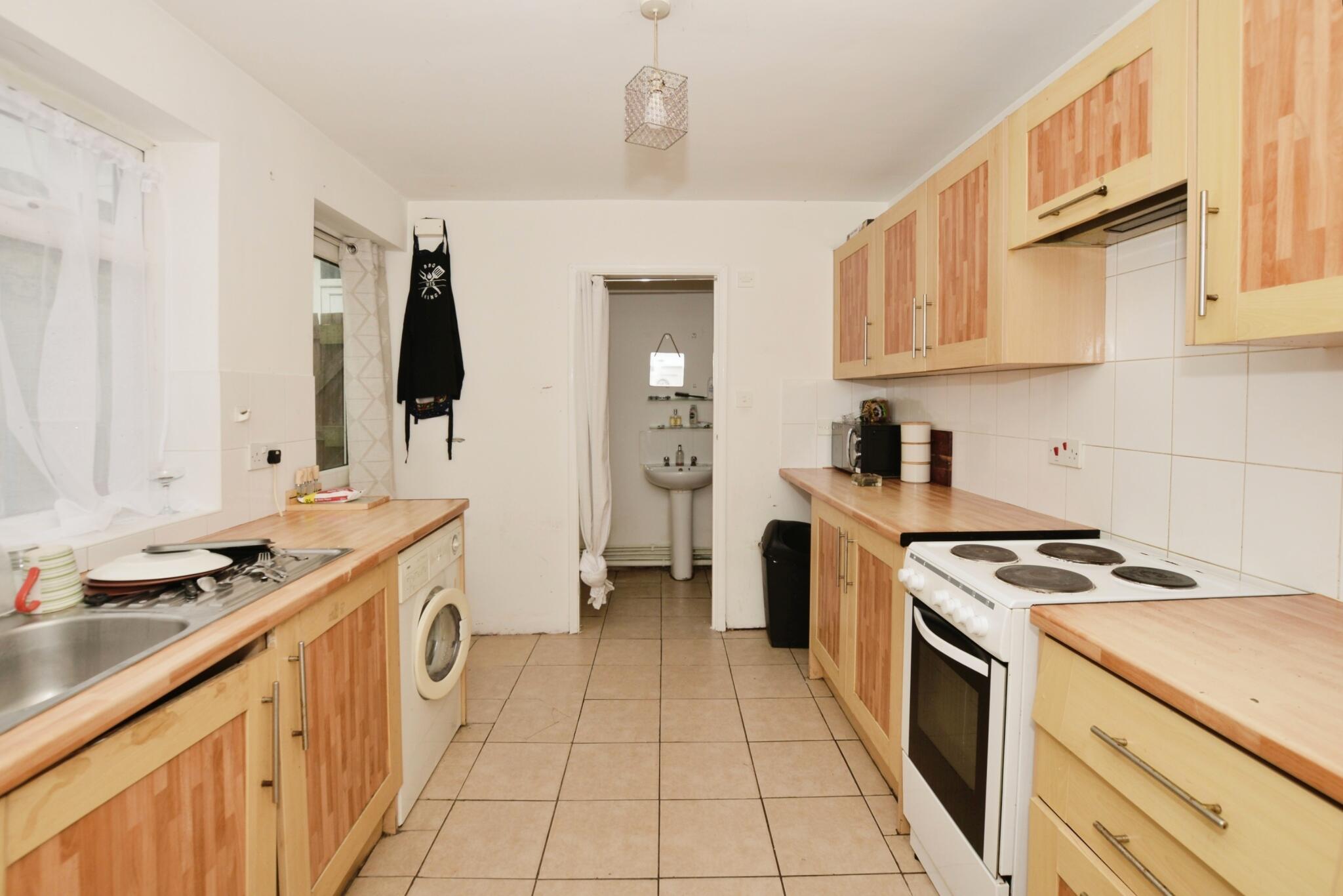 2 bed End of Terrace