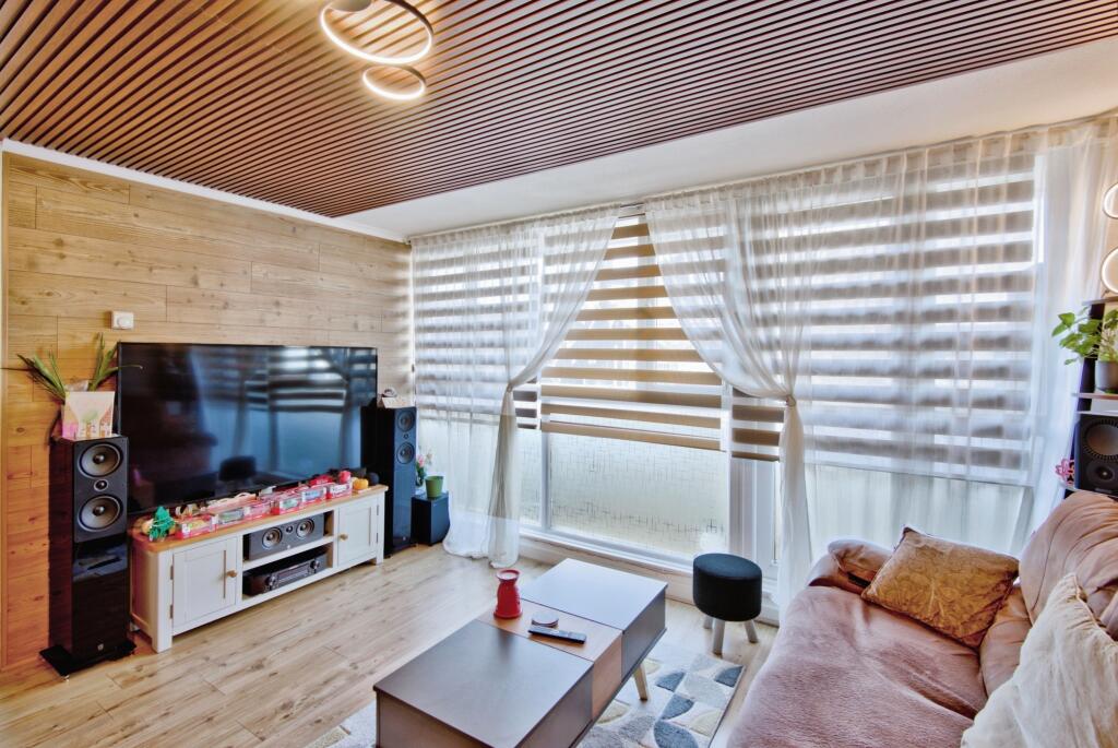 2 bed Apartment