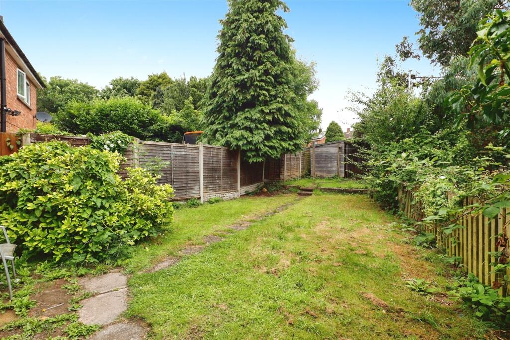 3 bed End of Terrace