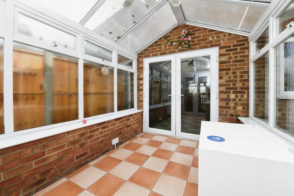 3 bed Semi-Detached