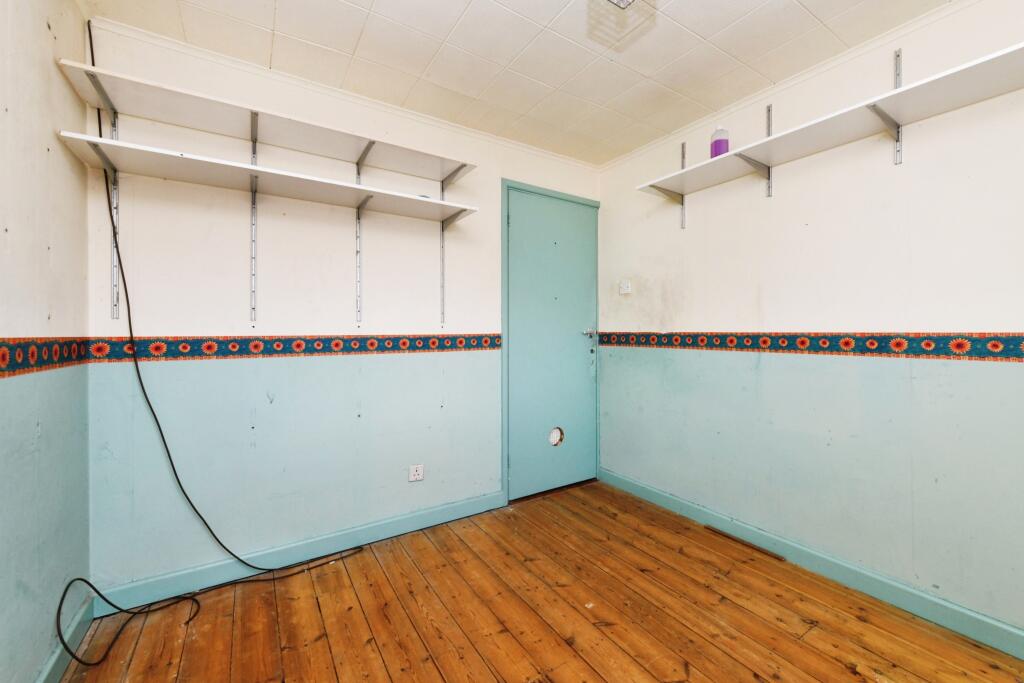 3 bed Semi-Detached