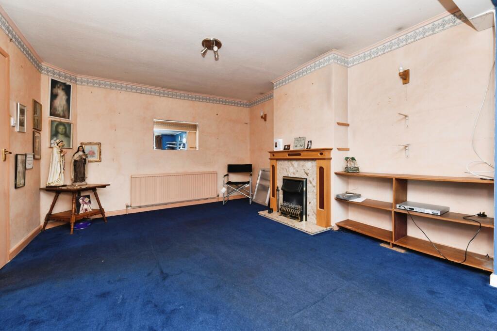 3 bed Semi-Detached