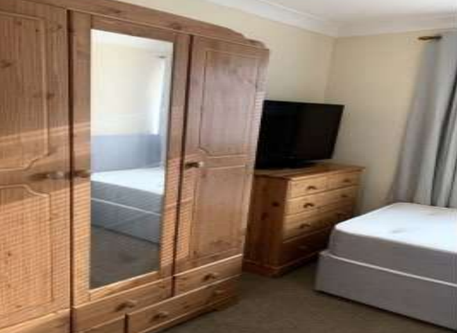 4 bed Terraced