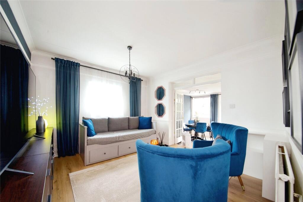 1 bed Ground Flat
