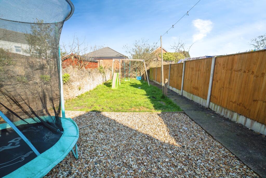 2 bed Terraced