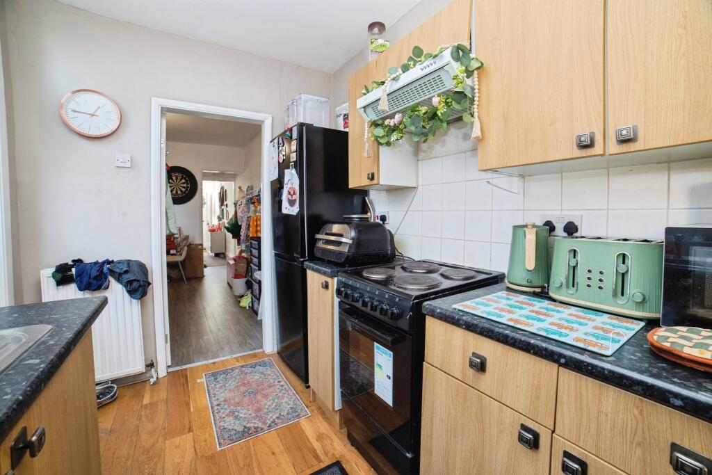 2 bed Terraced