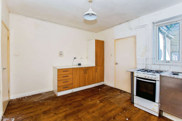 2 bed Terraced