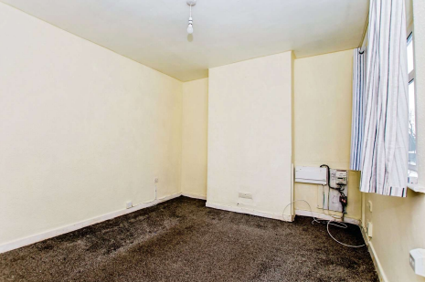 2 bed Terraced