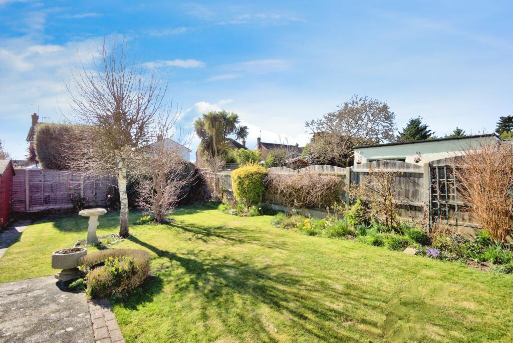 3 bed Semi-Detached Bungalow