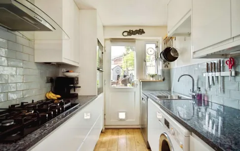 3 bed Terraced