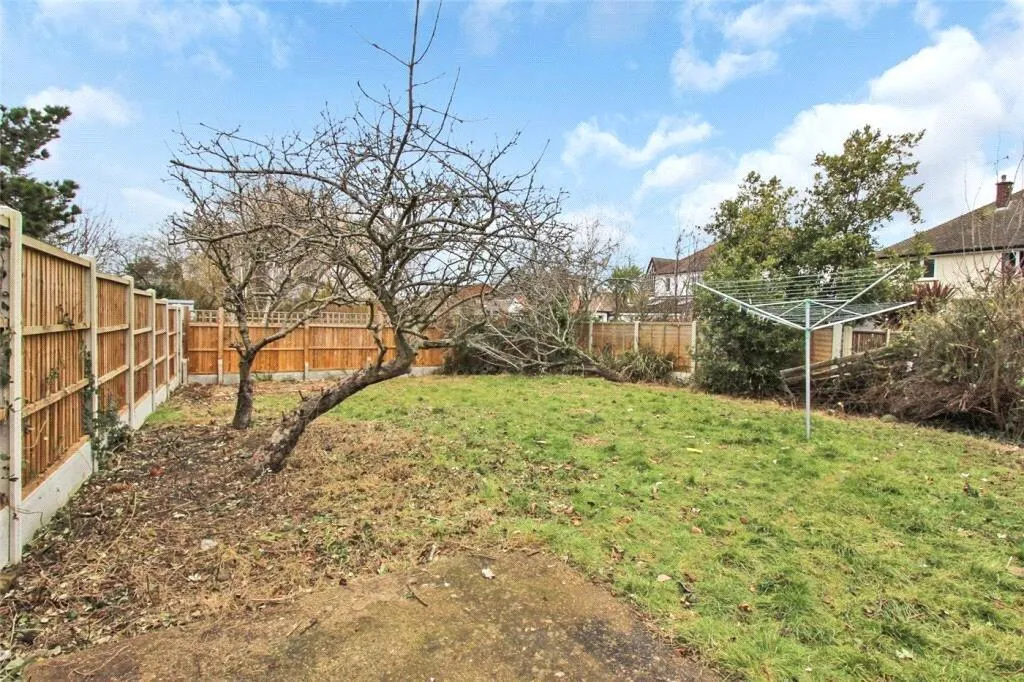 4 bed Detached