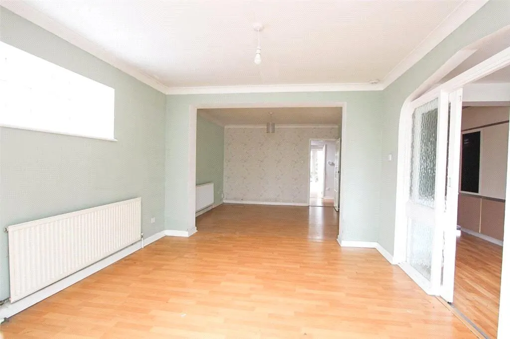 4 bed Detached
