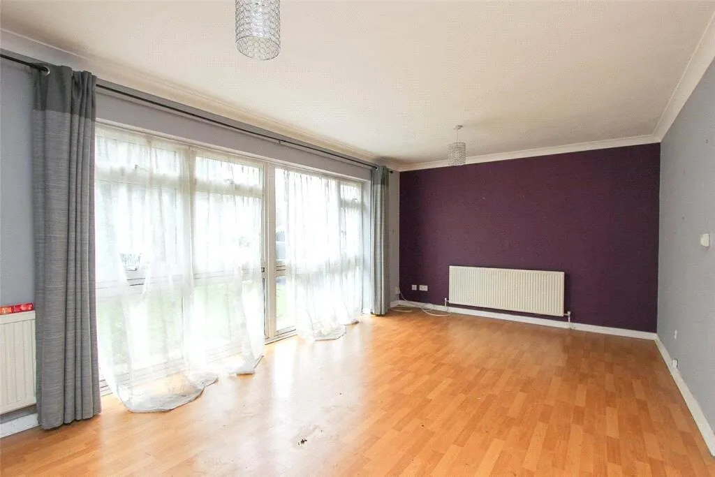 4 bed Detached