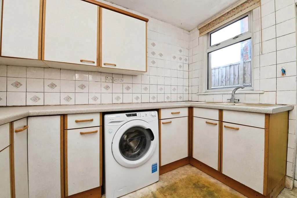 2 bed End of Terrace