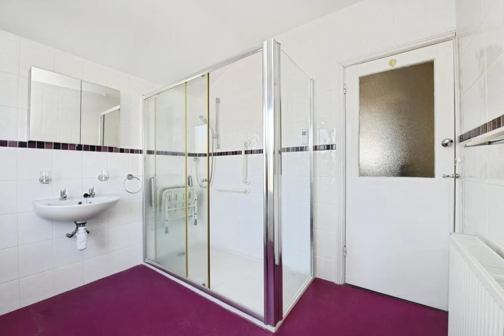 2 bed End of Terrace