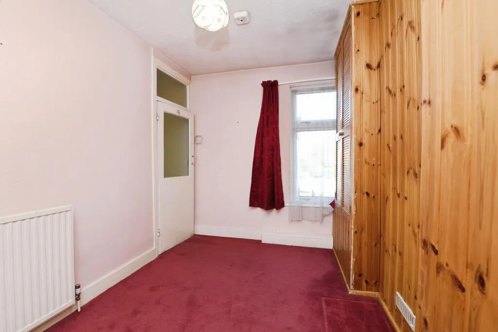 2 bed End of Terrace