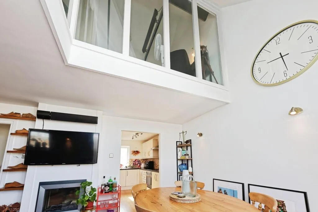 2 bed Apartment