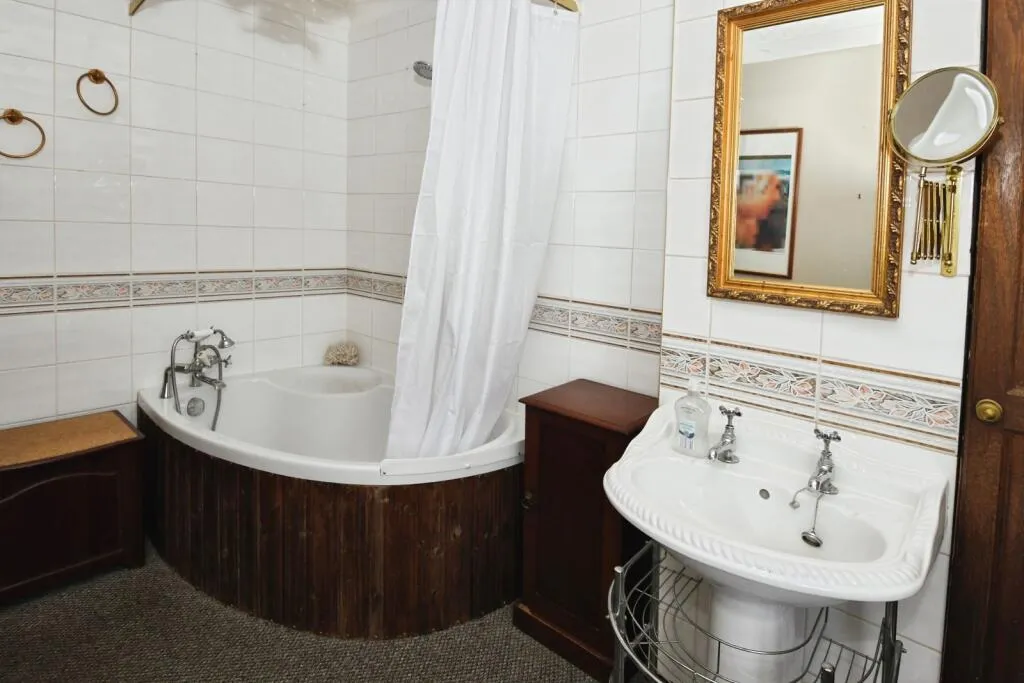 2 bed Terraced