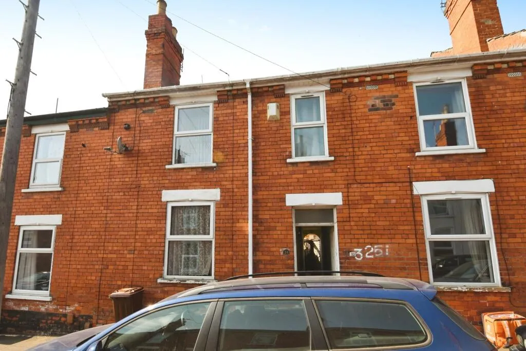 2 bed Terraced