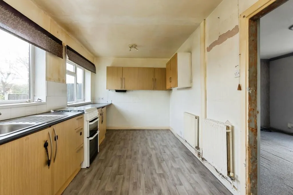 3 bed Semi-Detached