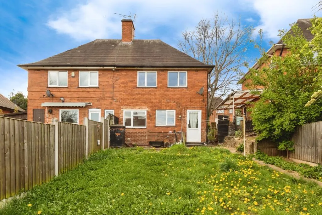 3 bed Semi-Detached