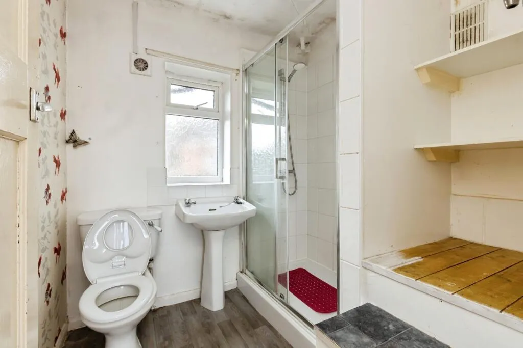 3 bed Semi-Detached