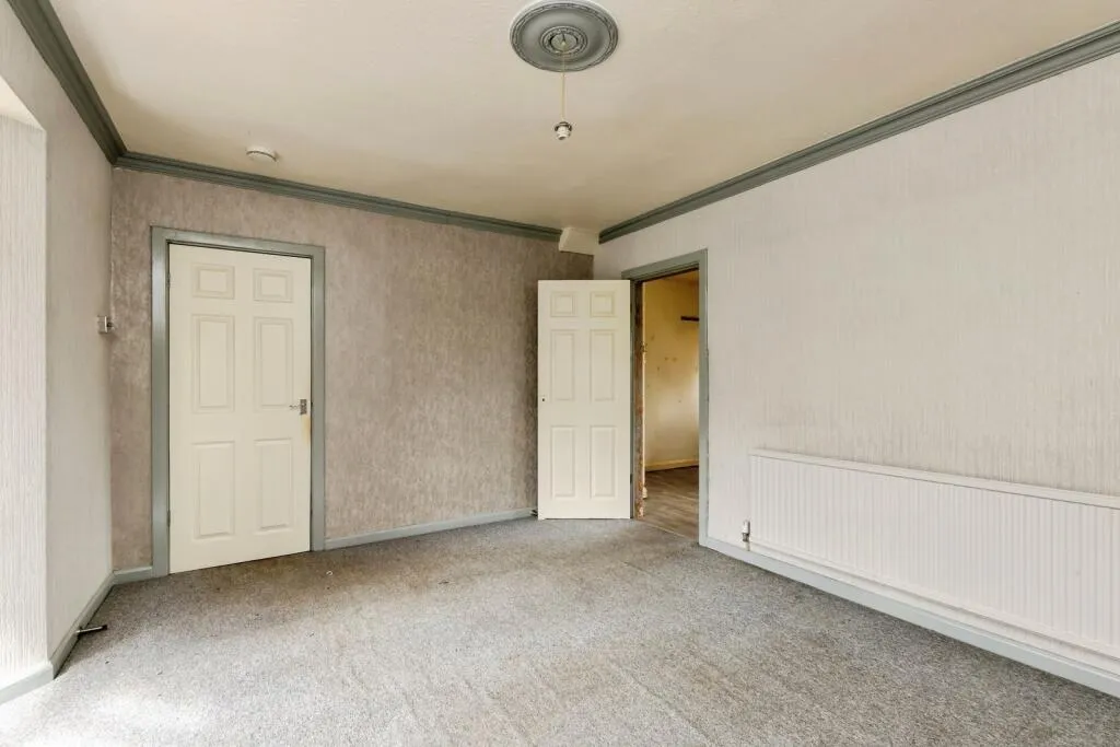 3 bed Semi-Detached