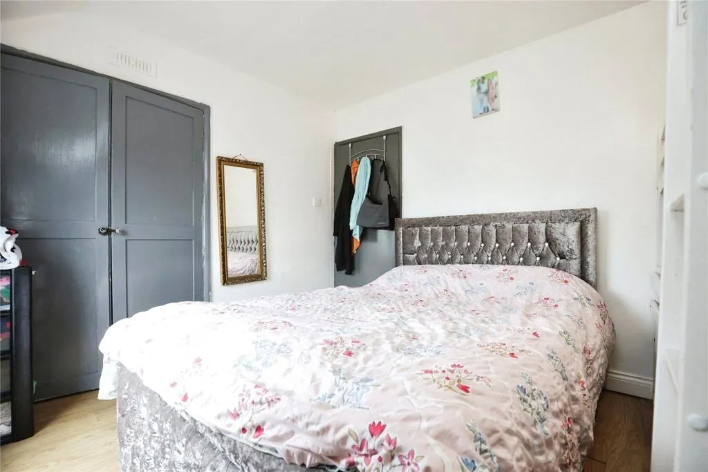 1 bed Apartment