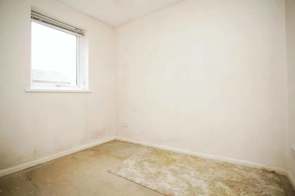 2 bed Detached