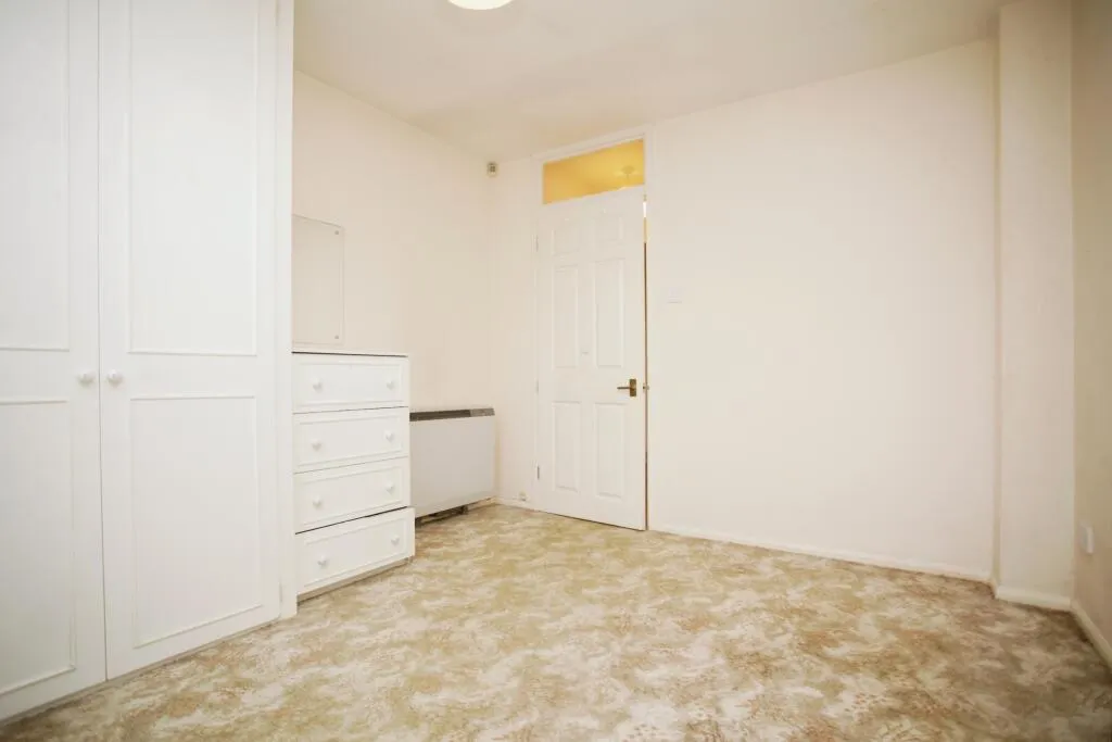 2 bed Detached