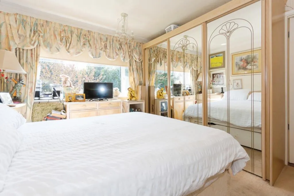 2 bed Maisonette
