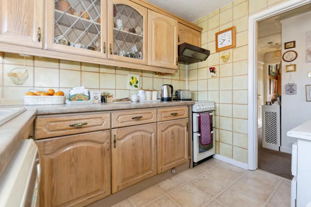2 bed Maisonette