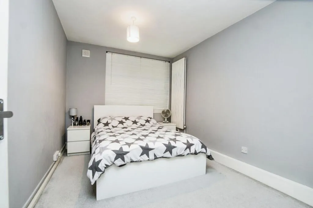 2 bed Apartment